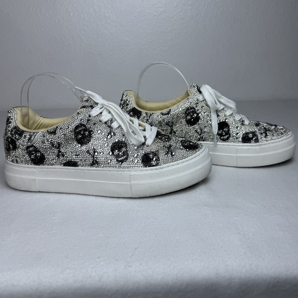 Betsey Johnson Sidny Skulls Rhinestone Sneakers Tennis Shoes Womens 9.5M Skull